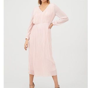 Warehouse pleated maxi dress in pink size 8